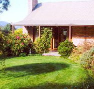 Canowindra Cottage - South Australia Travel