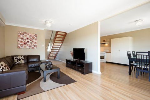 Eden Holiday Rentals - South Australia Travel 3
