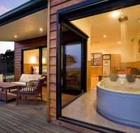 Coastal View Cabins - South Australia Travel