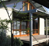 Toms Folly At The Vintage - South Australia Travel