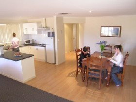 Copper Cove Holiday Villas - South Australia Travel 0