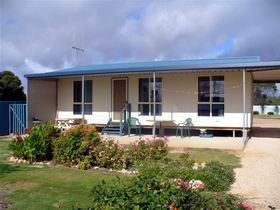 A Place To Stay - South Australia Travel 0