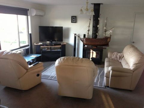 Eaglehawk Neck Beach House - South Australia Travel 5
