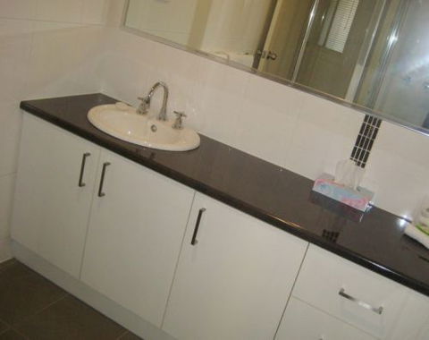 Midtown Serviced Apartments - South Australia Travel 3