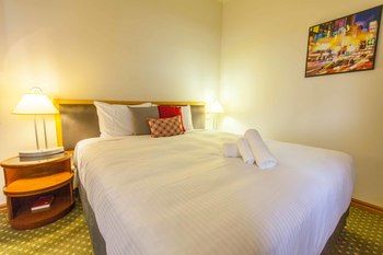 Bell Motel - South Australia Travel 13