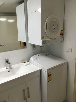 Waldorf The Entrance Serviced Apartments - South Australia Travel 14