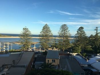 Waldorf The Entrance Serviced Apartments - South Australia Travel 36