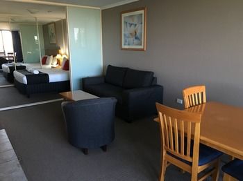 Waldorf The Entrance Serviced Apartments - South Australia Travel 56