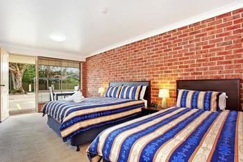 Lake Macquarie Motor Inn - South Australia Travel 9