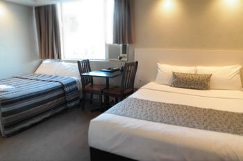 Parkville Place - South Australia Travel 15