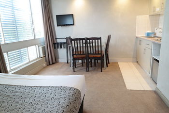 Parkville Place - South Australia Travel 24