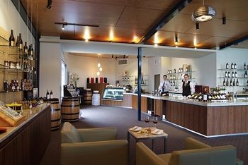 Balgownie Estate Vineyard & Spa - South Australia Travel 25