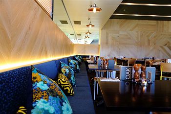 Alpha Hotel Eastern Creek - South Australia Travel 10