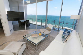 Oceans Mooloolaba - South Australia Travel 38