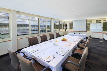 Metro Mirage Hotel Newport - South Australia Travel 13