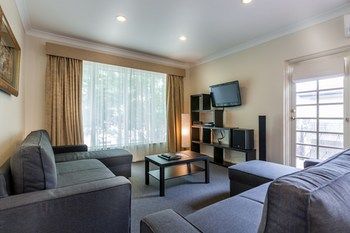 Best Western Melbourne's Princes Park Motor Inn - South Australia Travel 12