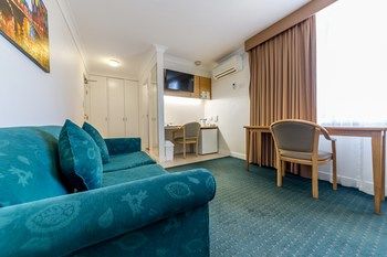 Best Western Melbourne's Princes Park Motor Inn - South Australia Travel 21