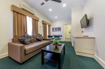 Best Western Melbourne's Princes Park Motor Inn - South Australia Travel 23