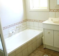Madigan Wine Country Cottages - South Australia Travel