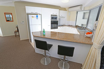 San Marino By The Sea Apartments - South Australia Travel 36