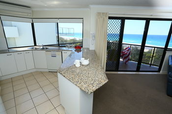 San Marino By The Sea Apartments - South Australia Travel 61