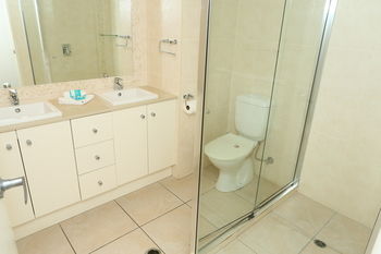 San Marino By The Sea Apartments - South Australia Travel 77