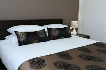 San Marino By The Sea Apartments - South Australia Travel 79