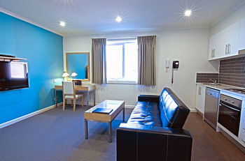 Buckingham International Serviced Apartments - South Australia Travel 10