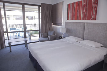 The Savoy Double Bay Hotel - South Australia Travel 1