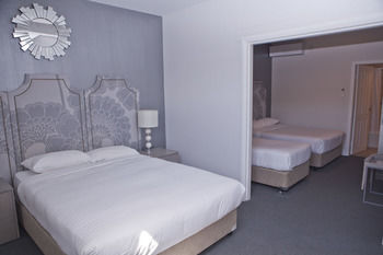 The Savoy Double Bay Hotel - South Australia Travel 15