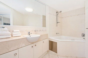 ULTIQA Shearwater Resort - South Australia Travel 14