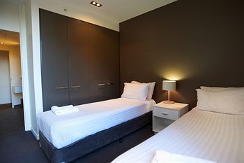 City Edge Serviced Apartments East Melbourne - South Australia Travel 13