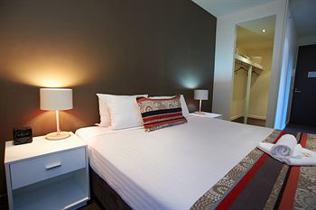 City Edge Serviced Apartments East Melbourne - South Australia Travel 16