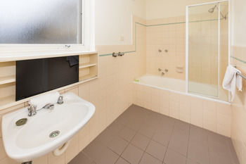 City Edge Serviced Apartments East Melbourne - South Australia Travel 45