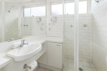 City Edge Serviced Apartments East Melbourne - South Australia Travel 46