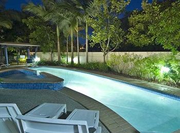Twin Quays Noosa Resort - South Australia Travel 2