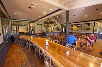 Potters Hotel Brewery Resort - South Australia Travel 3