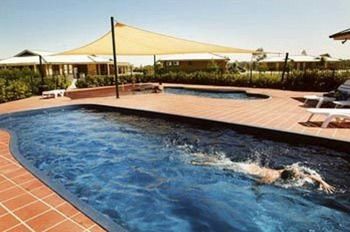 Potters Hotel Brewery Resort - South Australia Travel 17