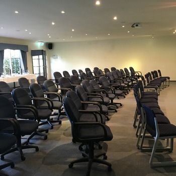 Eltham Gateway Hotel - South Australia Travel 36