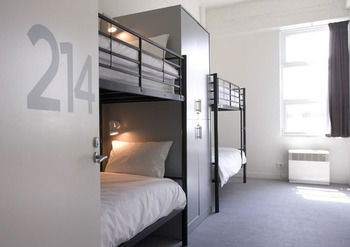 Urban Central Accommodation - Hostel - South Australia Travel 6