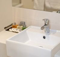 Apartments  Glen Central ViQi - South Australia Travel