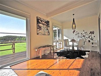 Taren Point Beach House - South Australia Travel 4
