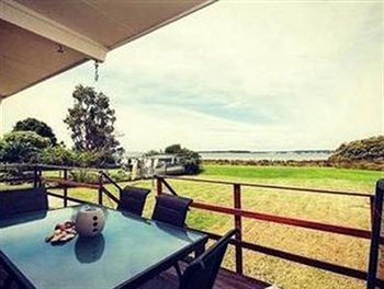 Taren Point Beach House - South Australia Travel 8