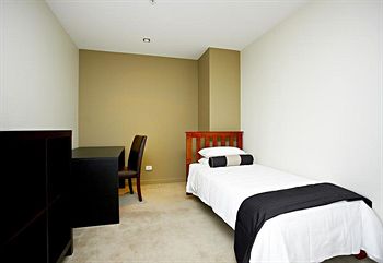 Astra Apartments - Docklands - South Australia Travel 4