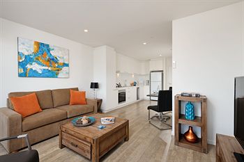 Apartments @ IKON Glen Waverley - South Australia Travel 8