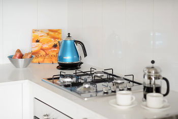 Apartments @ IKON Glen Waverley - South Australia Travel 13