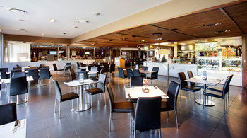 Villa Noosa Hotel - South Australia Travel 10