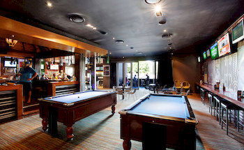 Villa Noosa Hotel - South Australia Travel 12