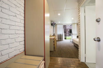 Villa Noosa Hotel - South Australia Travel 33