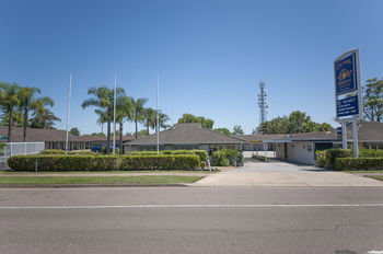 Colonial Terrace Motor Inn - South Australia Travel 1